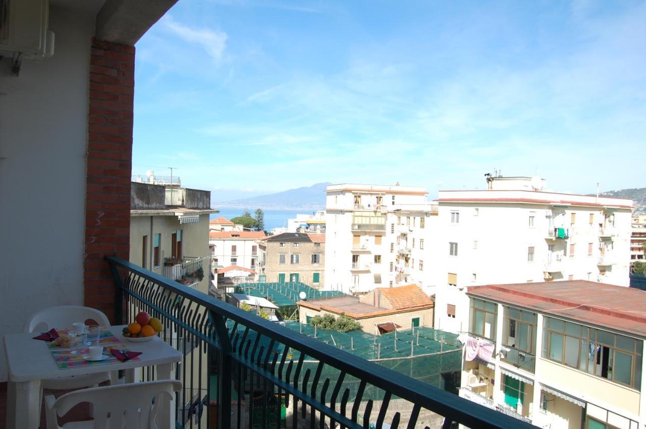 La Reginella Apartment Sorrento Eksteriør bilde